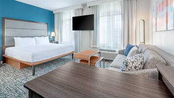 Studio Suite, 1 King Bed, Non Smoking | Blackout drapes, iron/ironing board, free cribs/infant beds, free WiFi