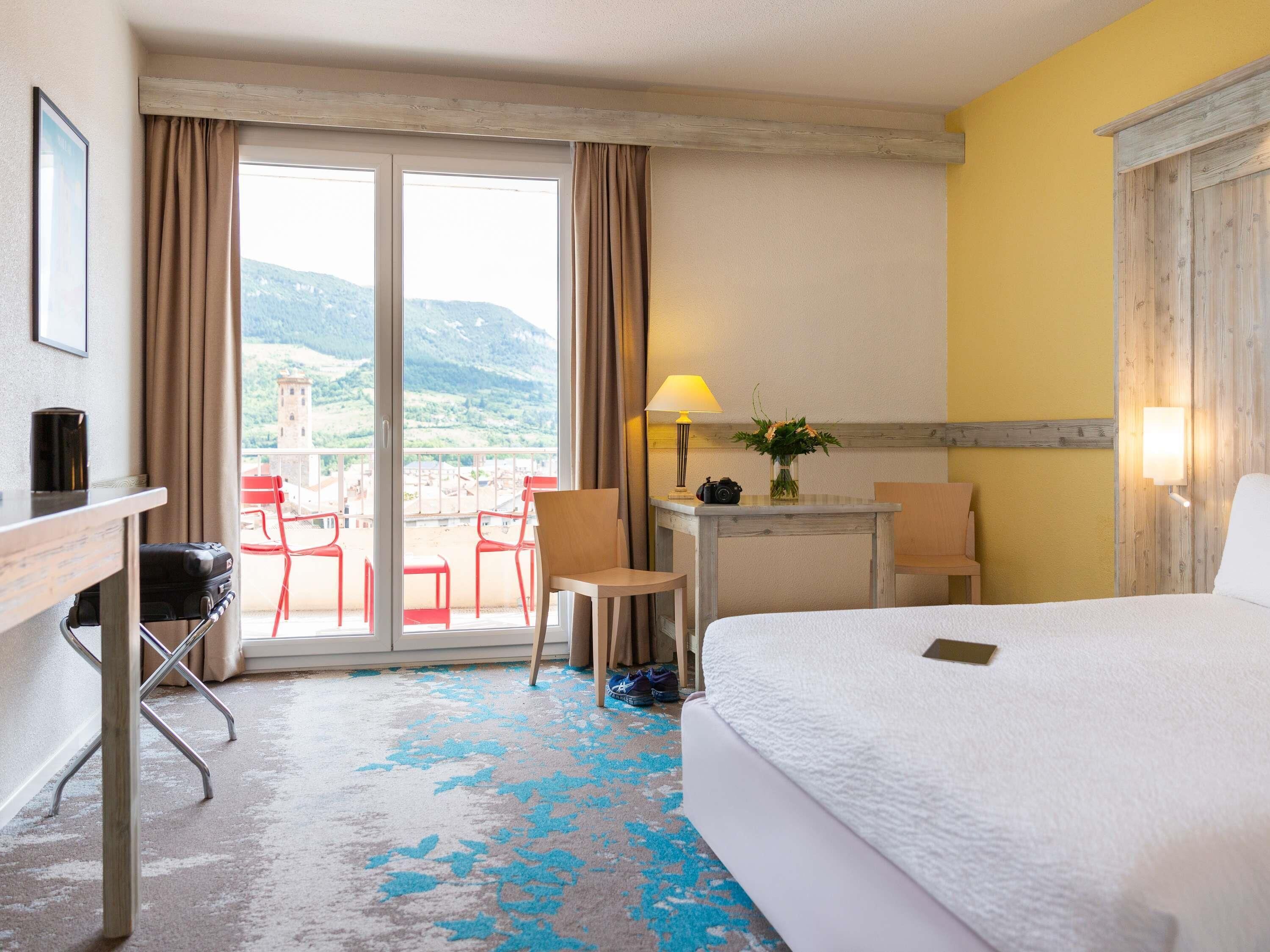 Desk, laptop workspace, blackout curtains, soundproofing