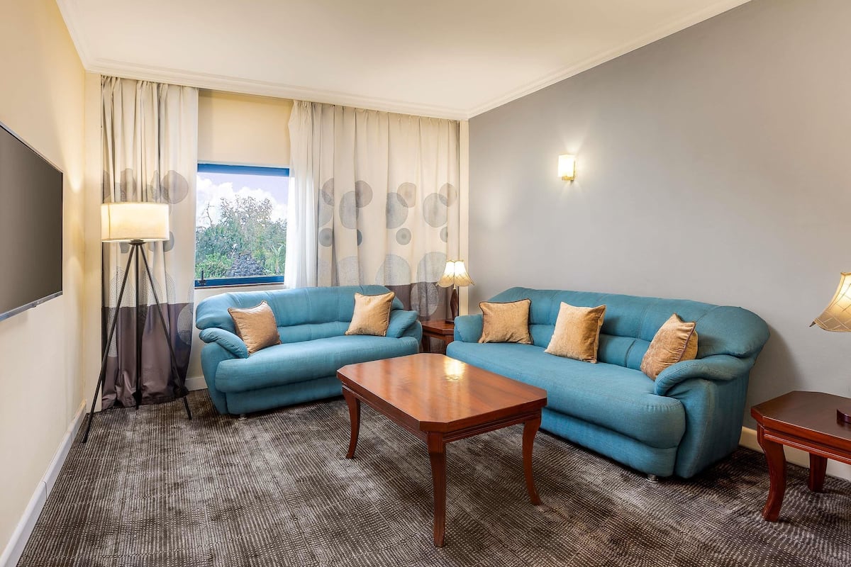 Executive Suite, 1 Double Bed, Connecting Rooms