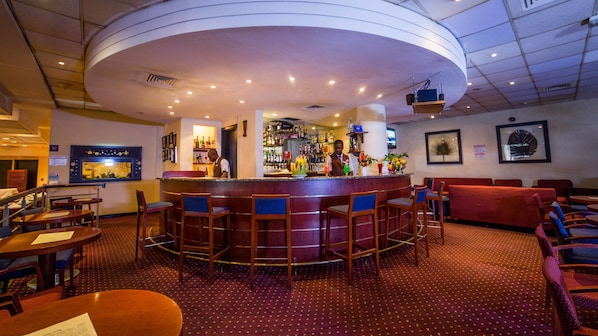 Bar (in der Unterkunft)