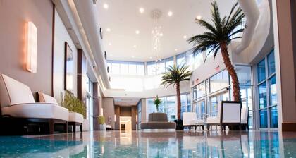 Oasis Hotel & Conv. Center, an Ascend Collection Hotel