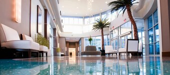 Oasis Hotel & Conv. Center, an Ascend Collection Hotel