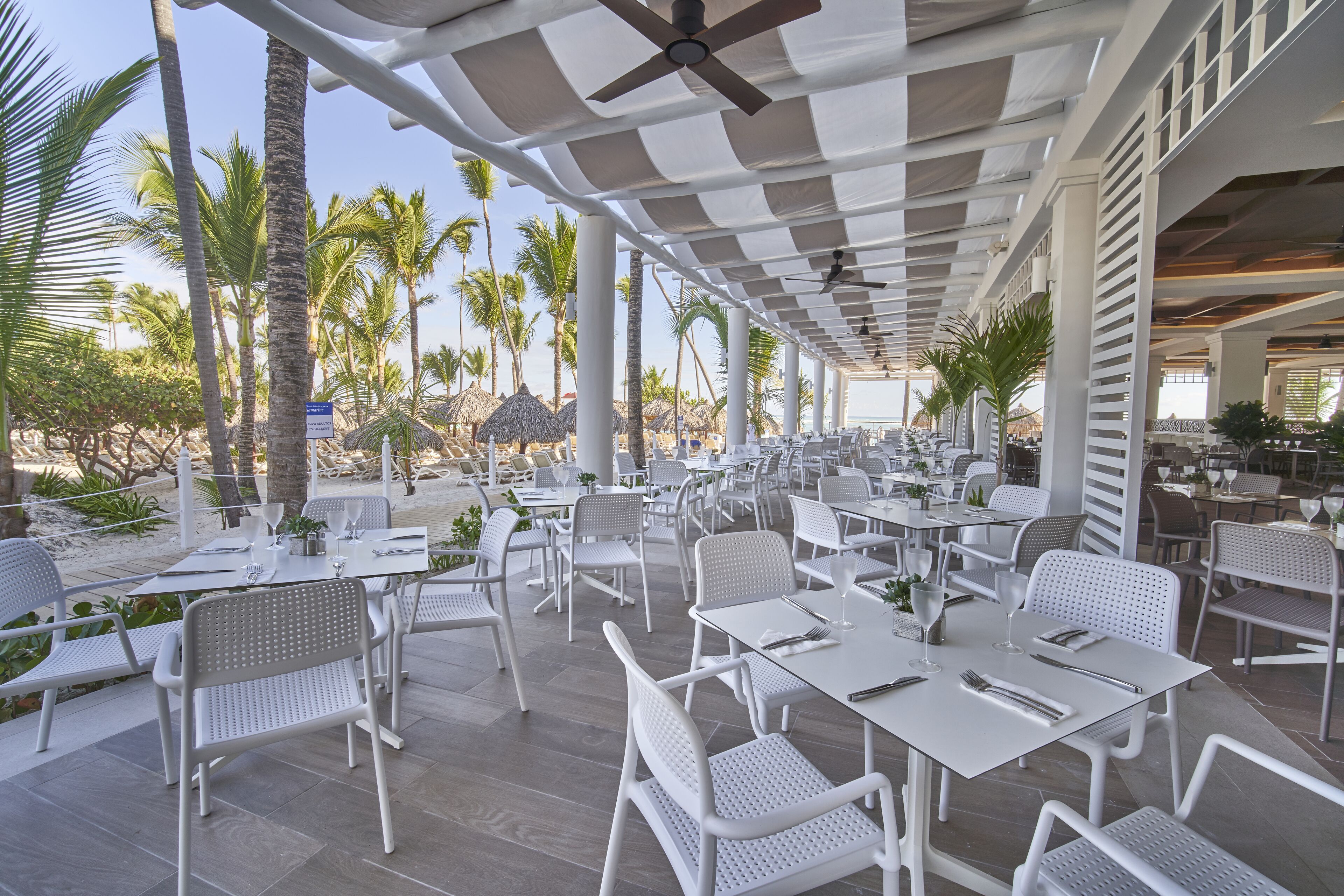 7 ravintolaa, joissa tarjoillaan aamiainen; mongolialainen keittiö