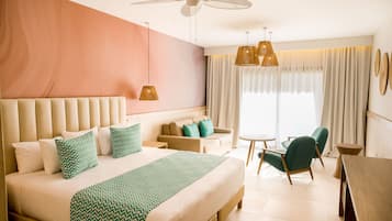 Premium bedding, pillowtop beds, in-room safe, desk