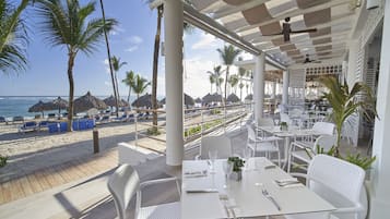 Beach bar
