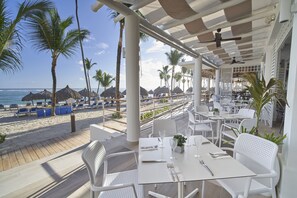 Beach bar