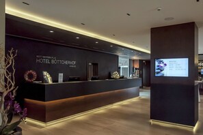 Lobby - Best Western Plus Hotel Böttcherhof (Hamburg)