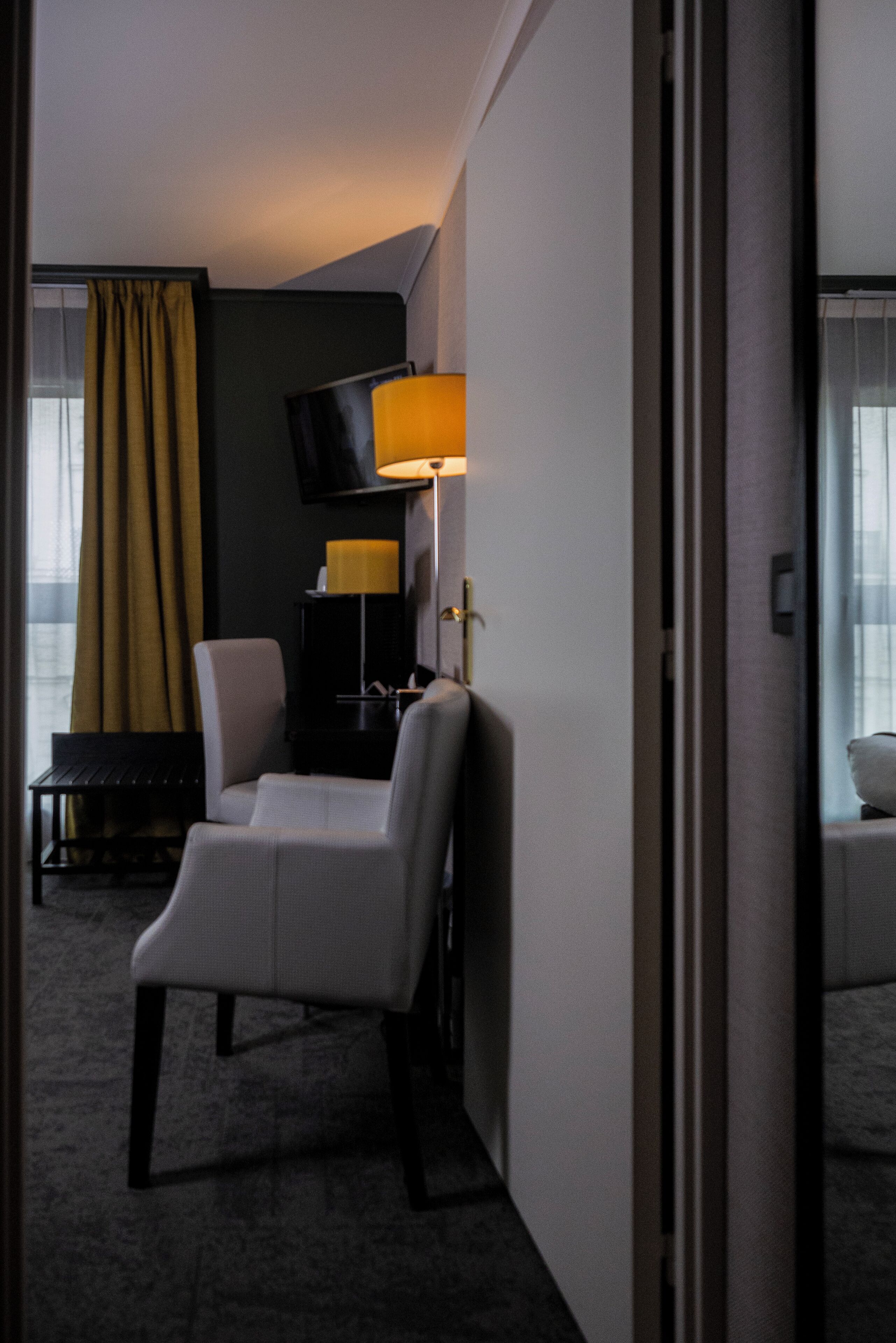 family room, 2 double beds, non smoking | in-room safe, individually decorated, desk, soundproofing