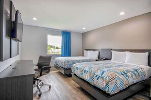 Escritorio, wifi gratis y ropa de cama 