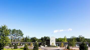 Fachada da propriedade