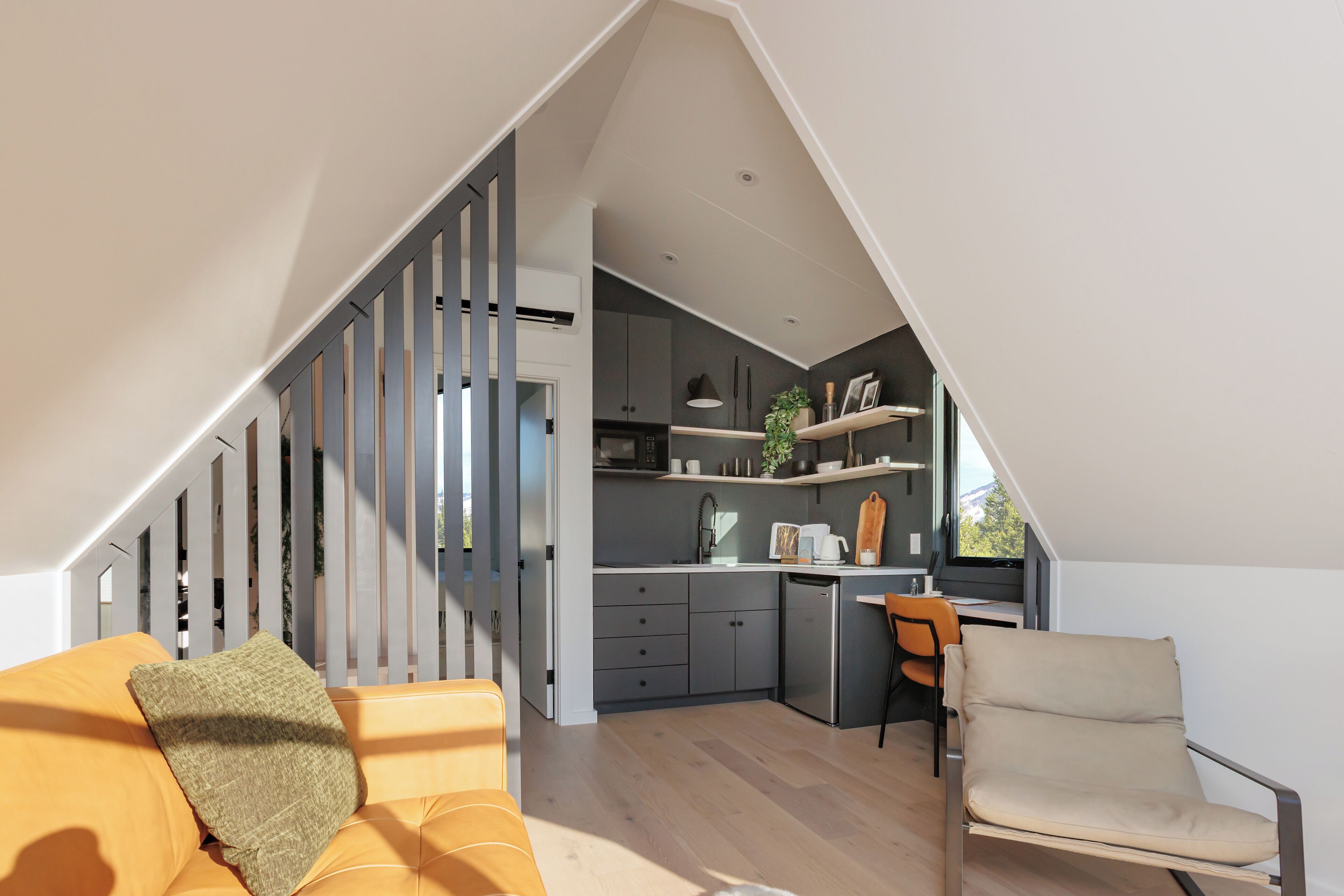 Photo - Outbound Stowe