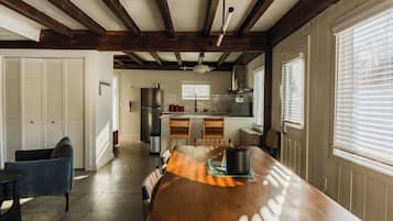 Cottage, 3 phòng ngủ | Phòng ăn