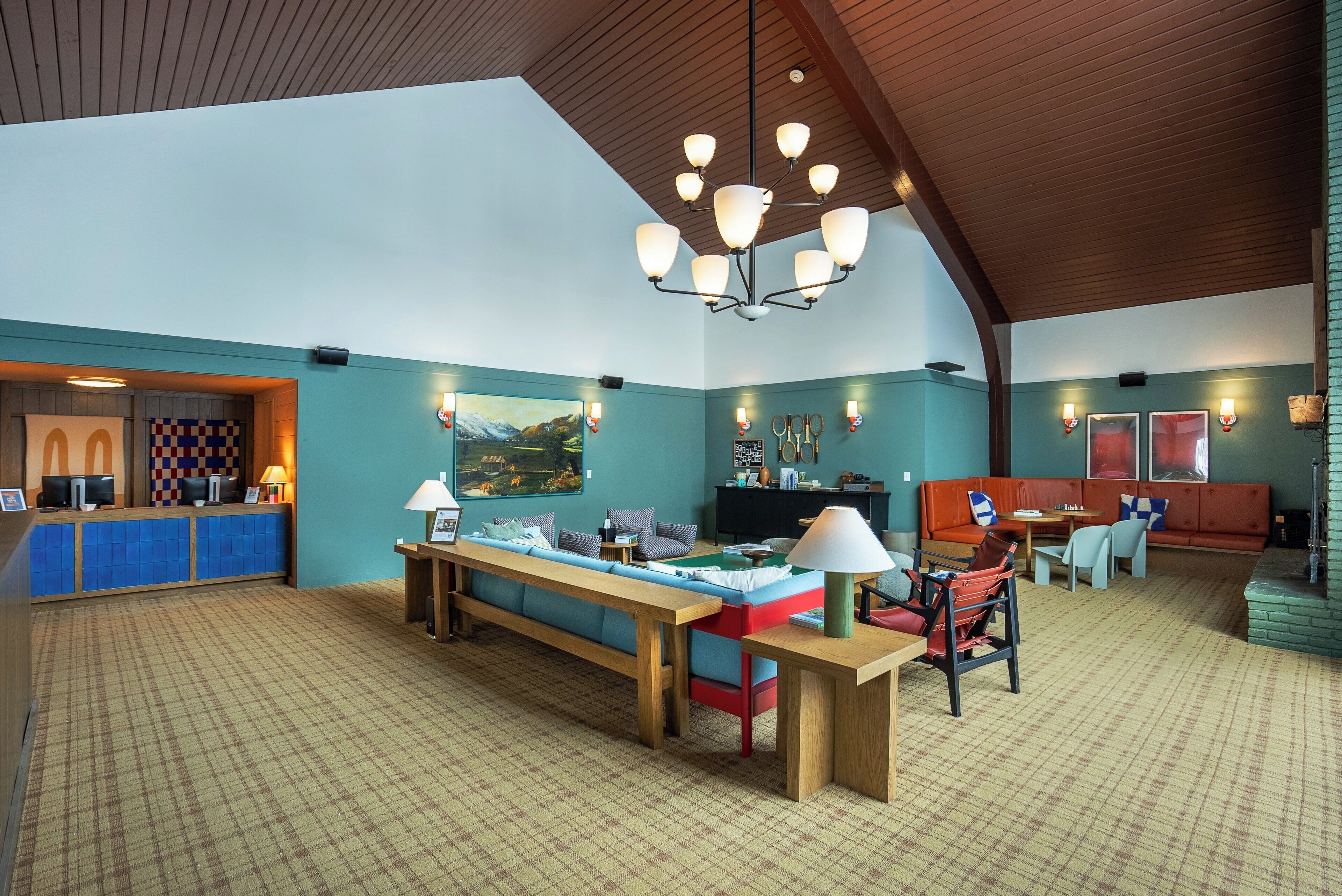 Photo - Outbound Stowe