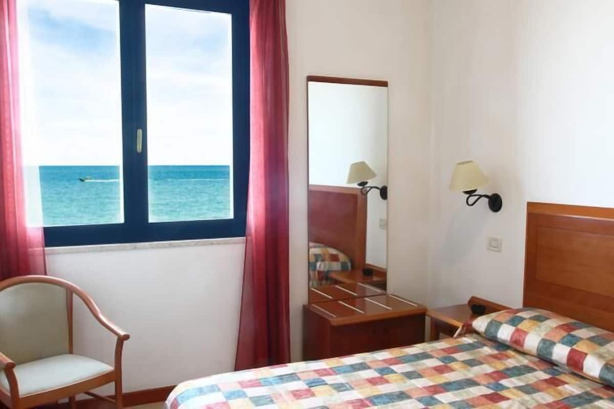 Chambre Double ou avec lits jumeaux | Minibar, coffres-forts dans les chambres, bureau, chambres insonorisées
