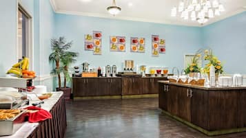 Free daily buffet breakfast