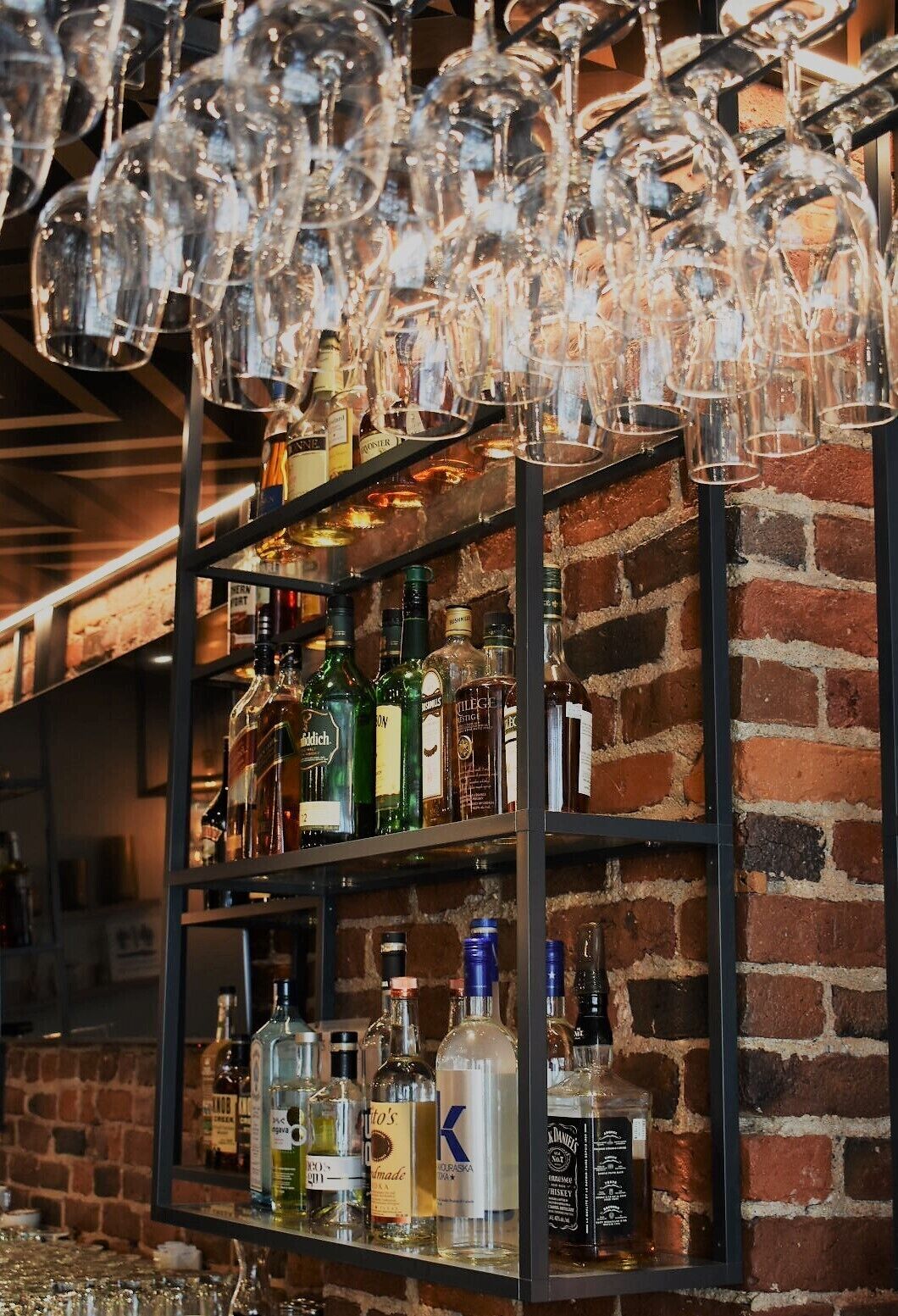 lunch and dinner served