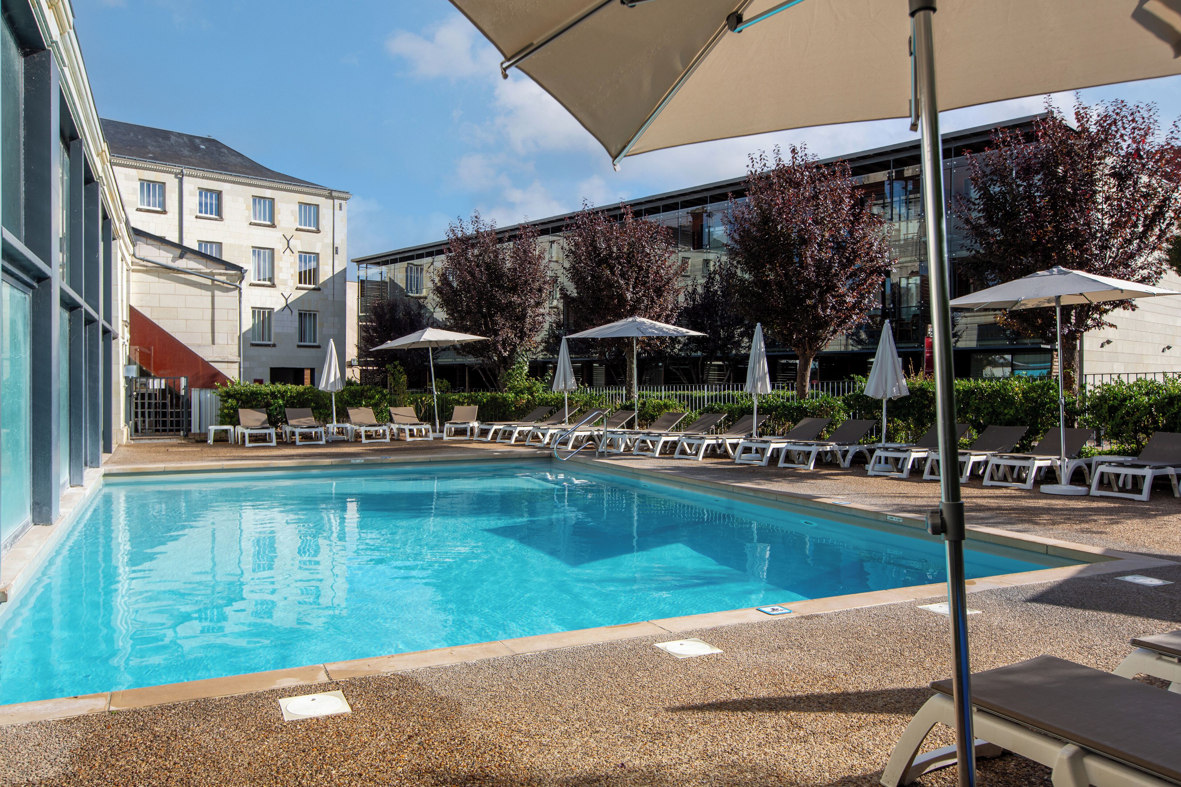 บริเวณภายนอก