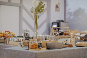 Dagelijks ontbijtbuffet (toeslag)