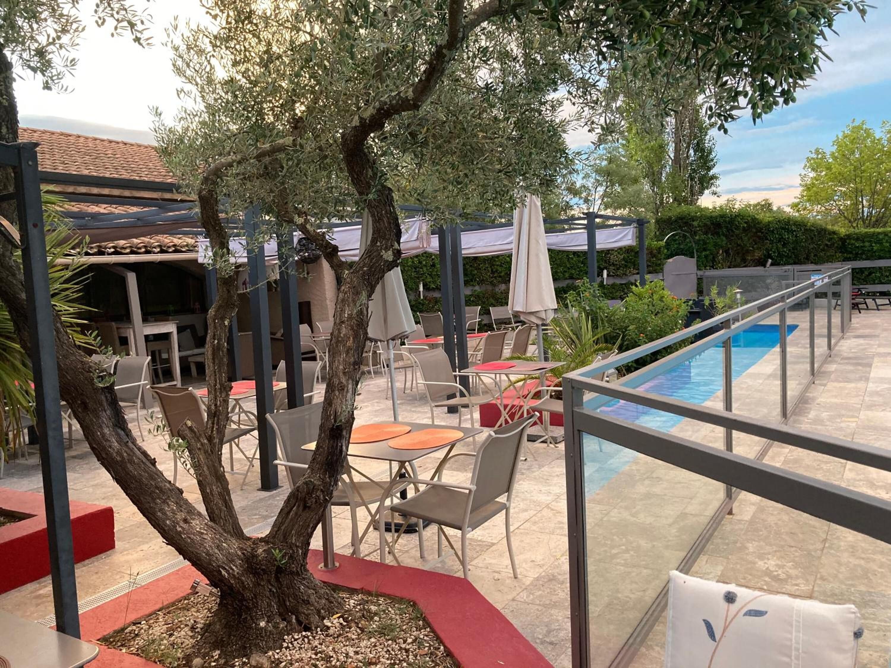 Outdoor pool, open 9:00 AM to 7:30 PM, sun loungers