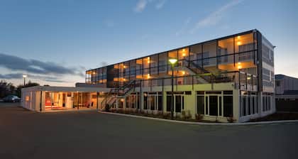 The Riccarton Hotel