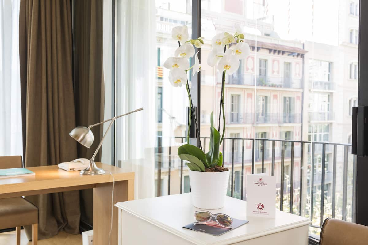 1 Schlafzimmer, Minibar, Zimmersafe, individuell dekoriert