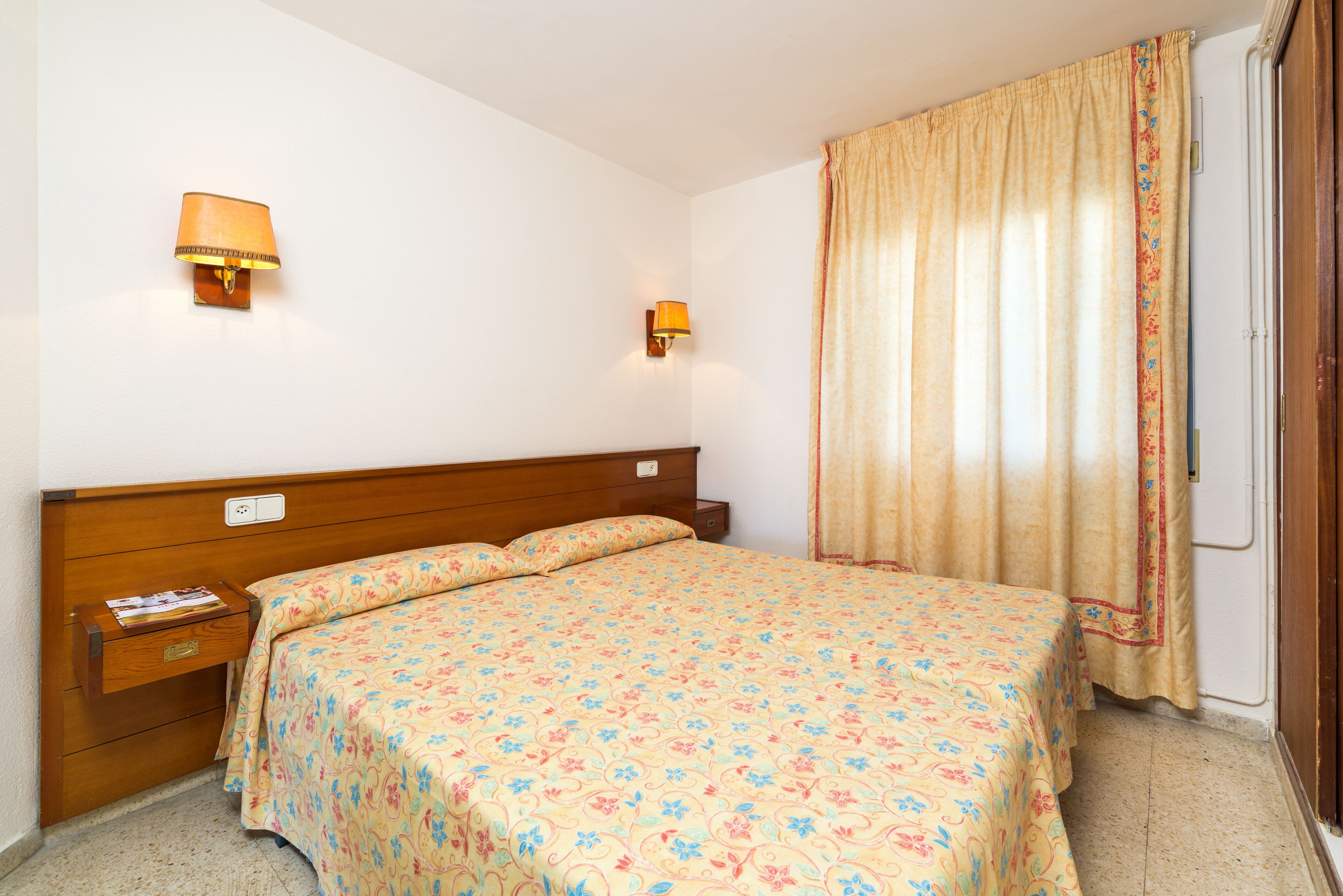 Photo - Apartamentos Guitart