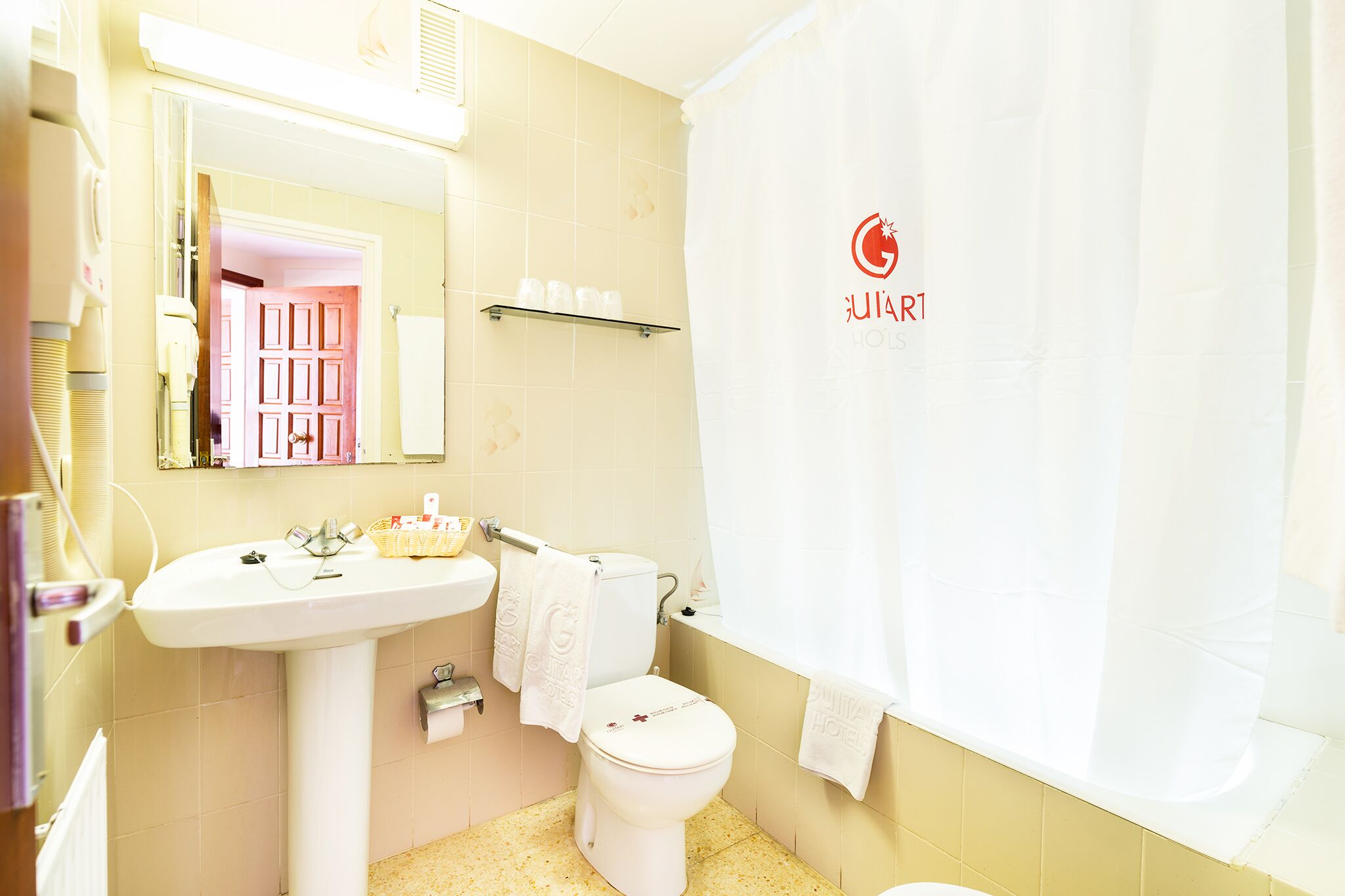 Photo - Apartamentos Guitart