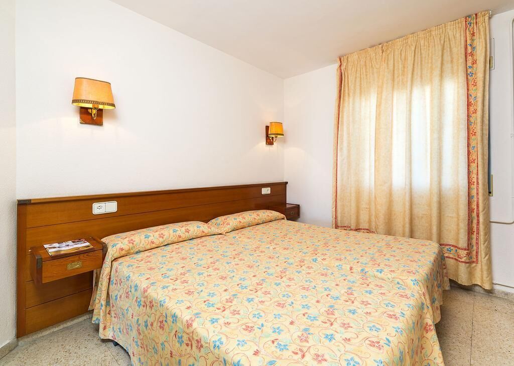 In-room safe, blackout curtains, free cots/infant beds, free WiFi