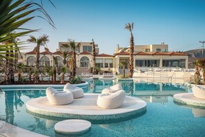 View from property - Stella Blue Seaside Resort (Hersonissos)