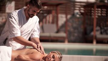 Maniküre und Pediküre