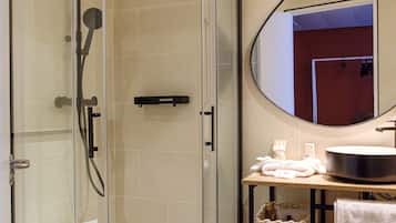 Free toiletries, hair dryer, bathrobes, slippers