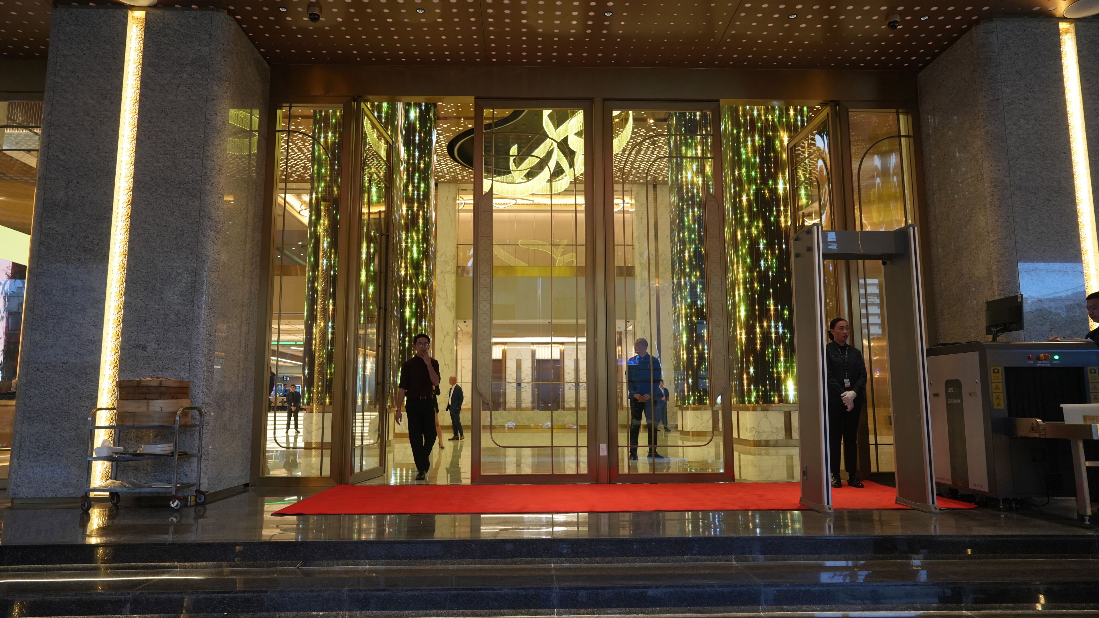 Photo - New Coast Hotel Manila