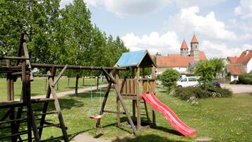 Außen-Kinderspielplatz