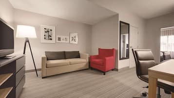 1 bedroom, premium bedding, desk, blackout drapes