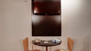 Fridge, microwave, coffee/tea maker