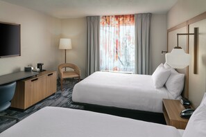 Premium bedding, desk, blackout drapes, iron/ironing board - Fairfield Inn and Suites by Marriott Anchorage (Anchorage)