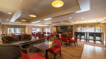 Free buffet breakfast