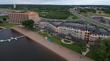 Esterni