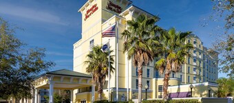 Hampton Inn & Suites Jacksonville Deerwood Park