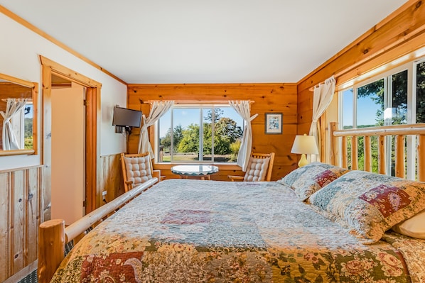 Habitació, 1 dormitori, llar de foc, vistes al port esportiu (Deer Harbor Inn #2) | 1 dormitori i wifi gratuïta
