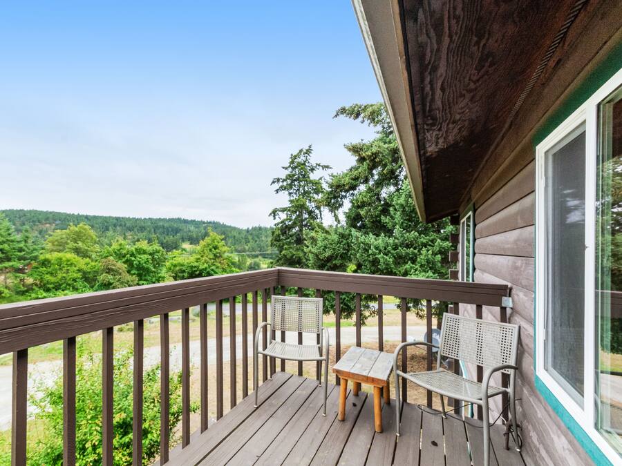 Room, 1 Bedroom, Fireplace, Marina View (Deer Harbor Inn #2) | Balcony