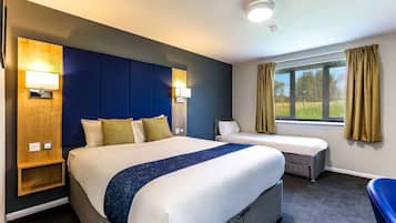 Family Room, Multiple Beds, Non Smoking | Hypo-allergenic bedding, desk, blackout curtains, iron/ironing board