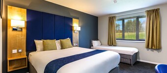 Days Inn by Wyndham Gretna Green M74