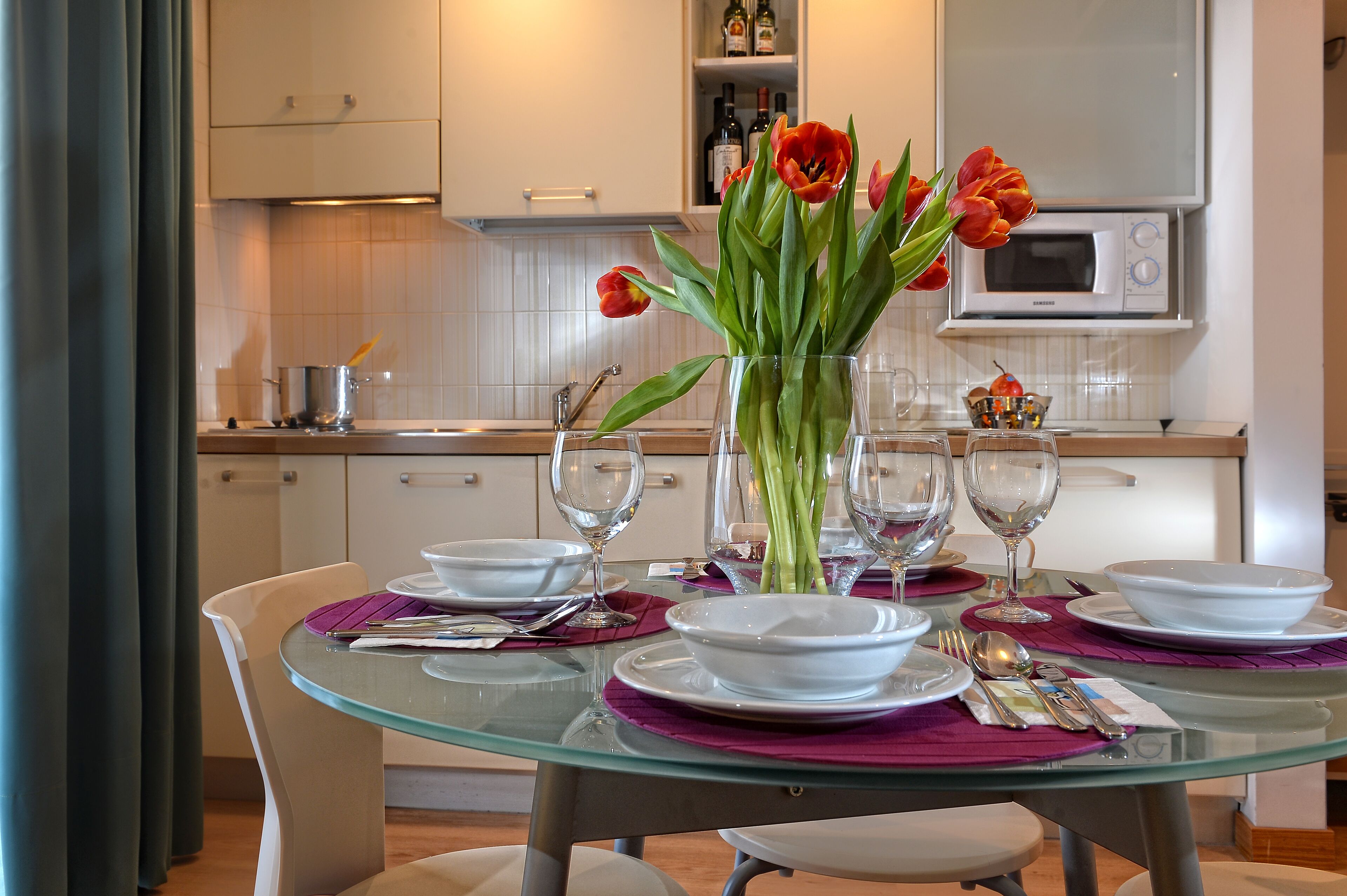 espresso maker, coffee/tea maker, electric kettle