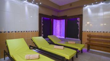 3 piscine coperte