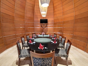 Restaurant - Novotel Palembang Hotel & Residence (Palembang)