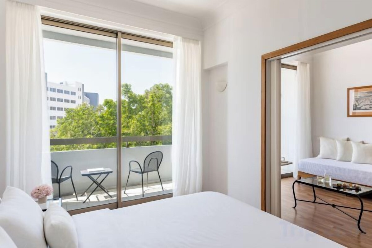 Minibar, una cassaforte in camera, Wi-Fi gratuito, lenzuola