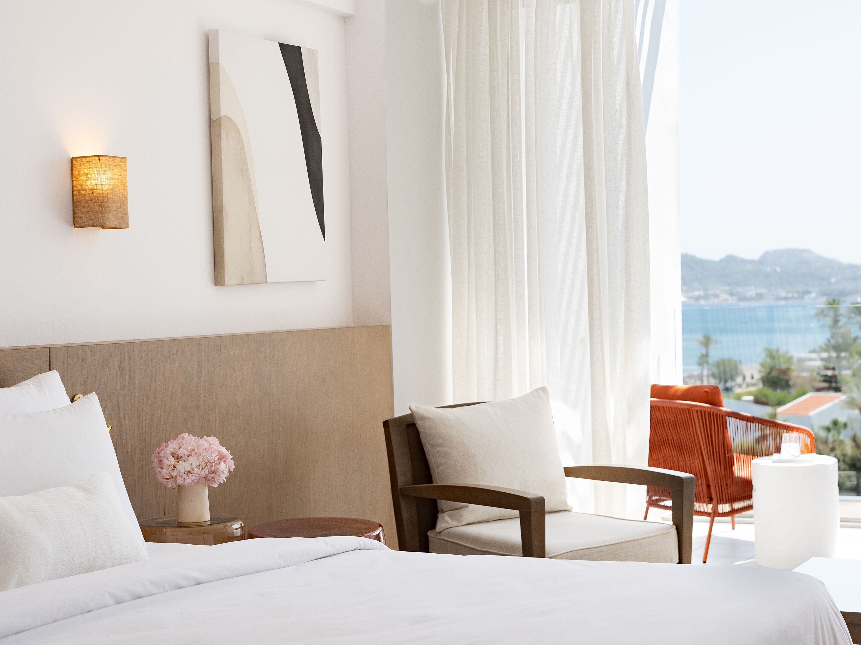 LUX.ME Panoramic Guestroom Sea View | Minibar, värdeförvaringsskåp på rummet, gratis wi-fi och sängkläder