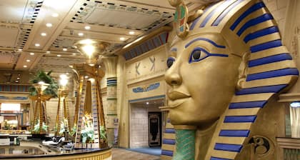 New Orient Landmark Hotel
