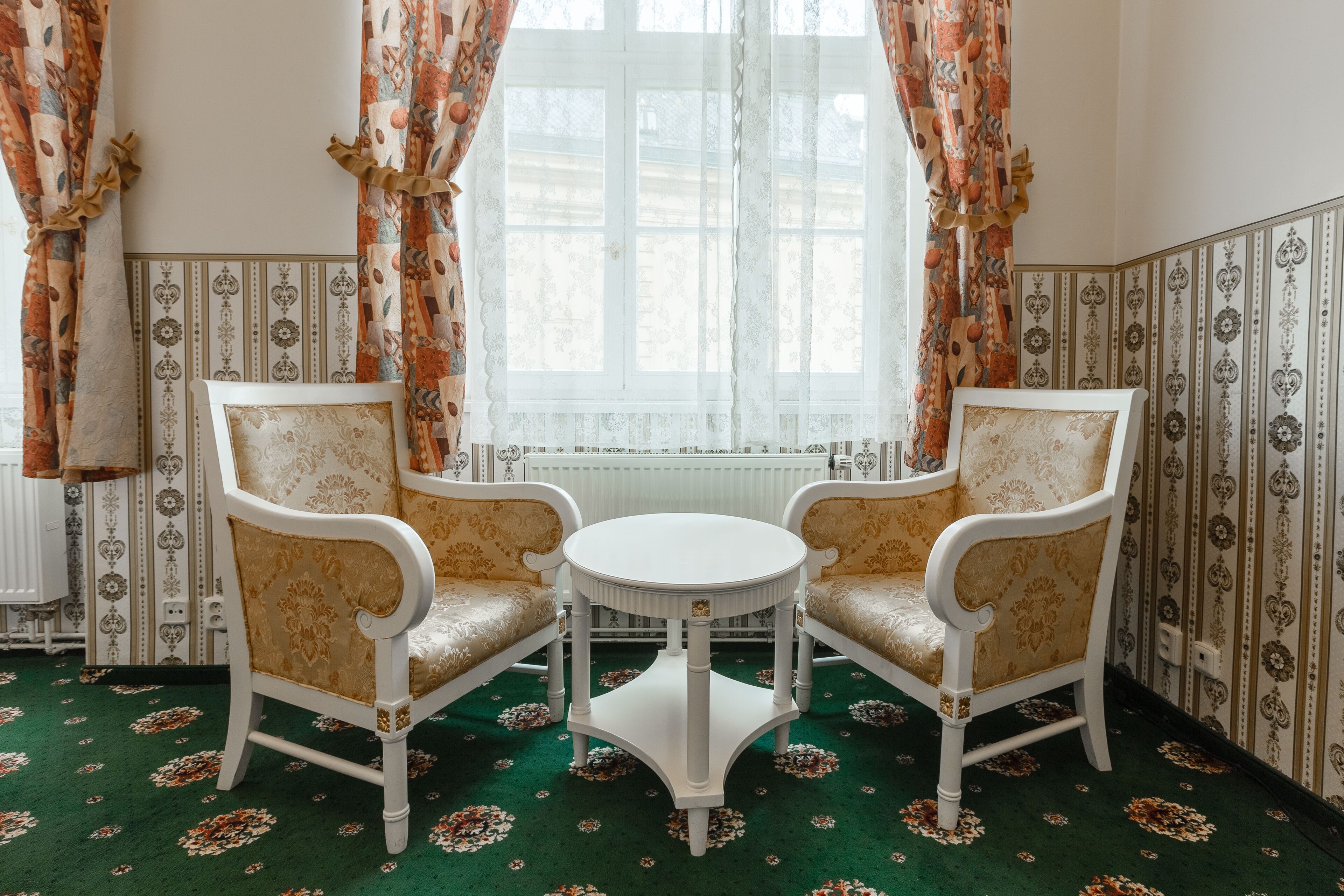 standard double or twin room | in-room safe, desk, blackout curtains, soundproofing